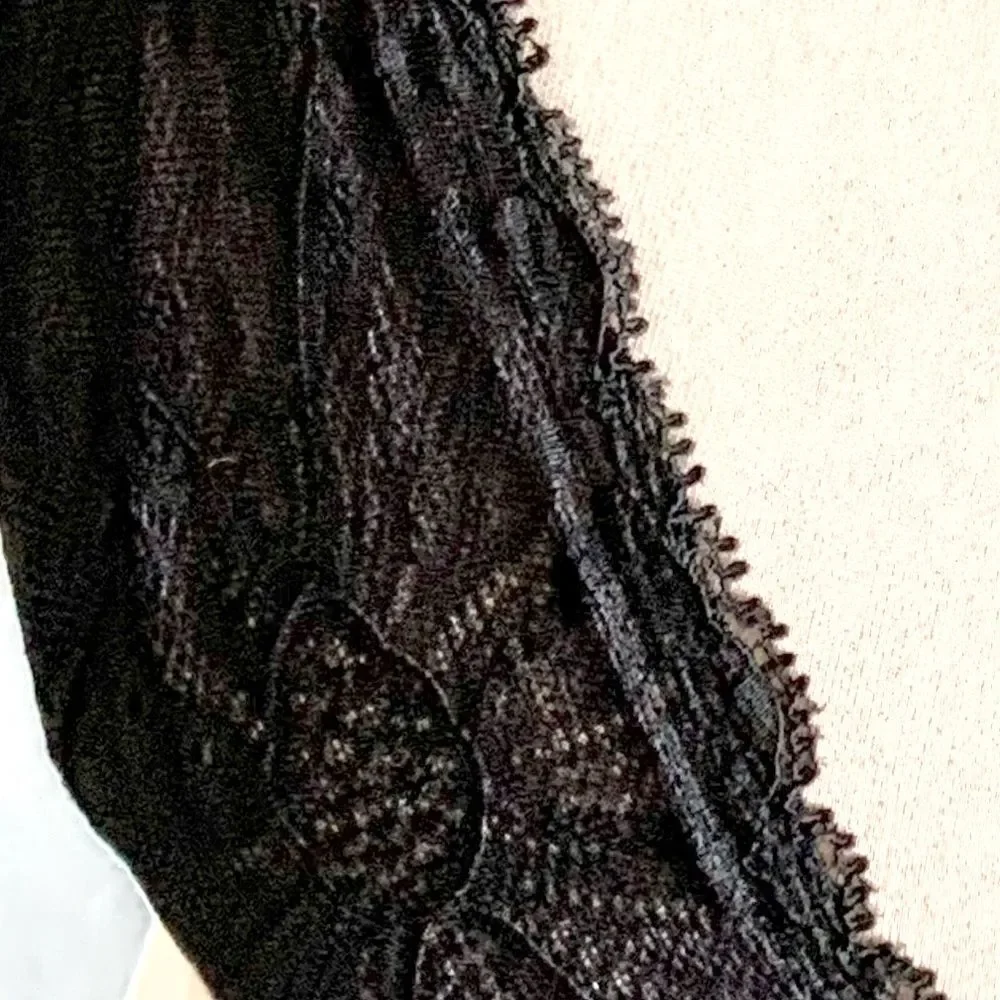 Black lace Bras Size 32 DDD